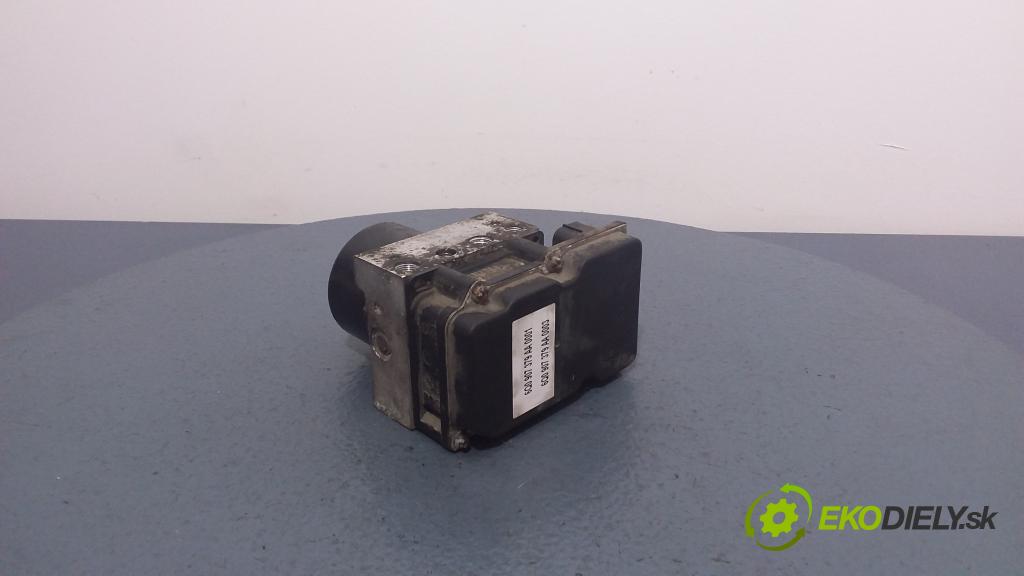 Volkswagen Polo 2001 čerpadlo ABS x 6Q0907379AA