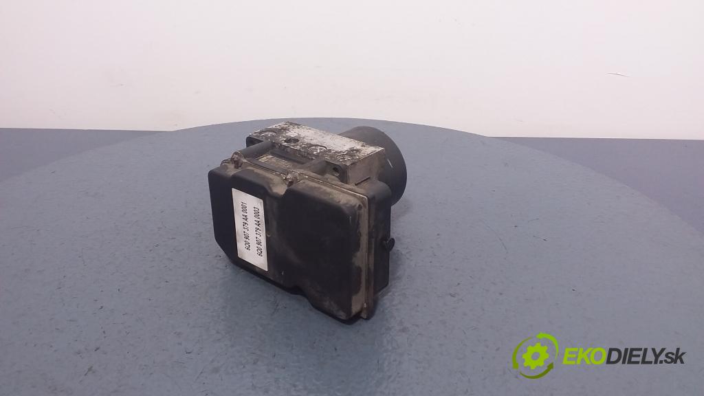 Volkswagen Polo 2001 čerpadlo ABS x 6Q0907379AA