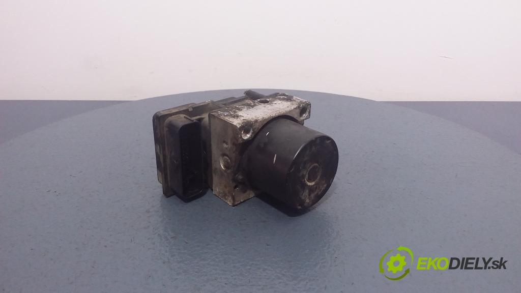 Volkswagen Polo 2001 čerpadlo ABS x 6Q0907379AA