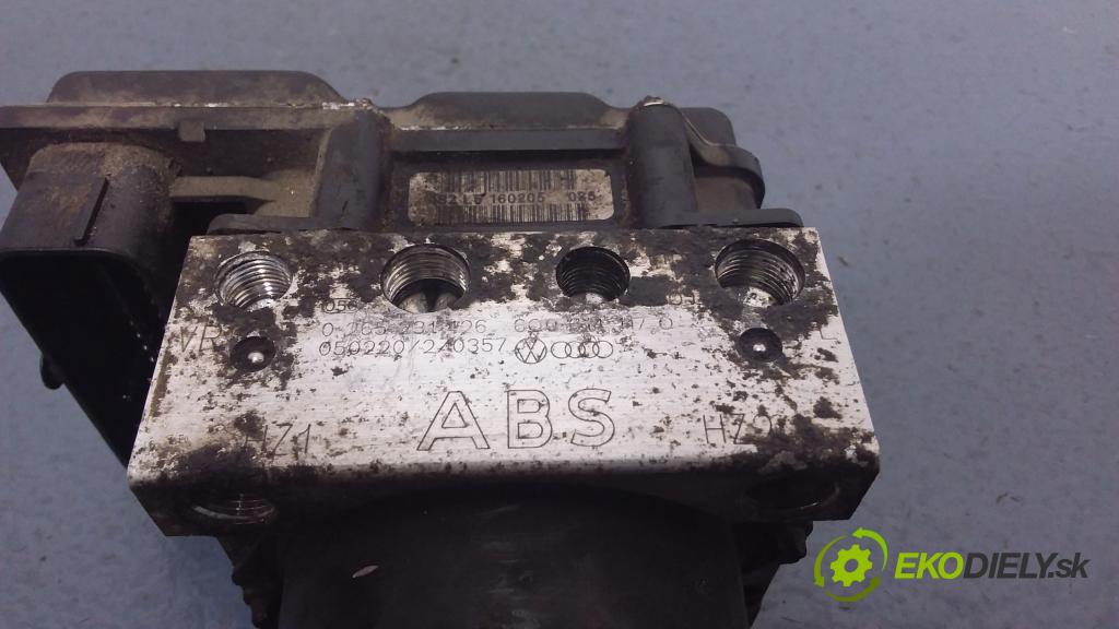 Volkswagen Polo 2001 čerpadlo ABS x 6Q0907379AA