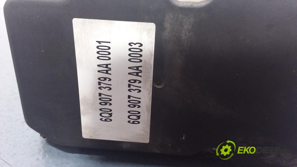 Volkswagen Fox 2006 čerpadlo ABS x 5Z0907379A