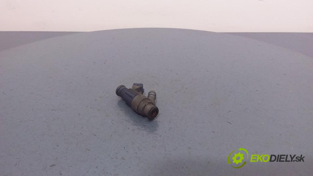 Volkswagen Golf 1999 vstrek 06A906031C