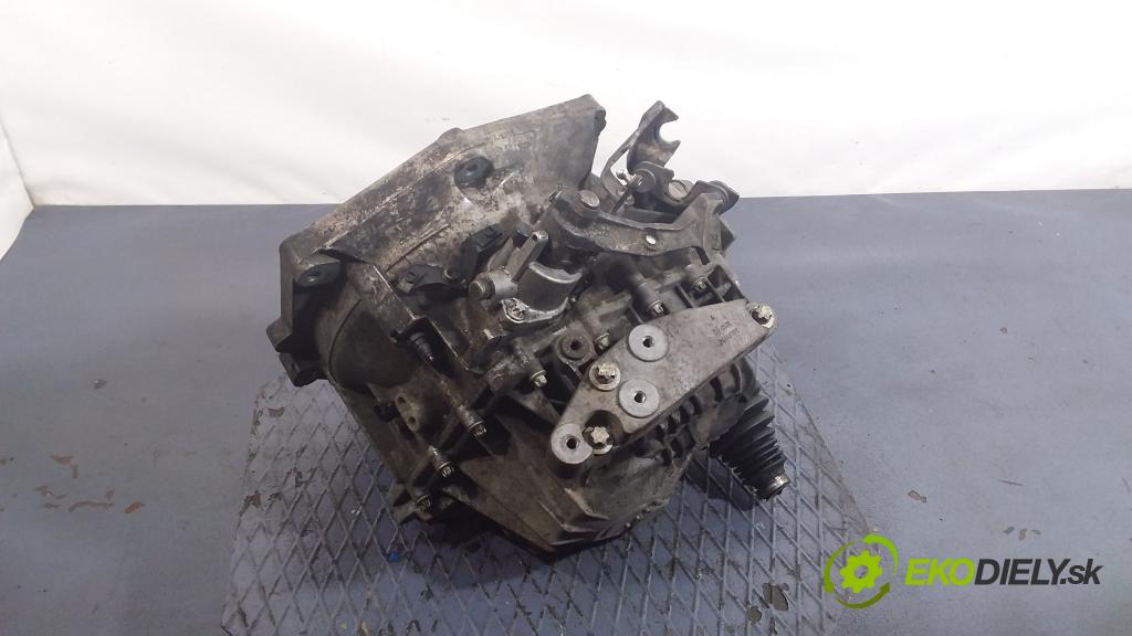 Opel Astra gtc 2005 prevodovka Manualna 55192042 M32