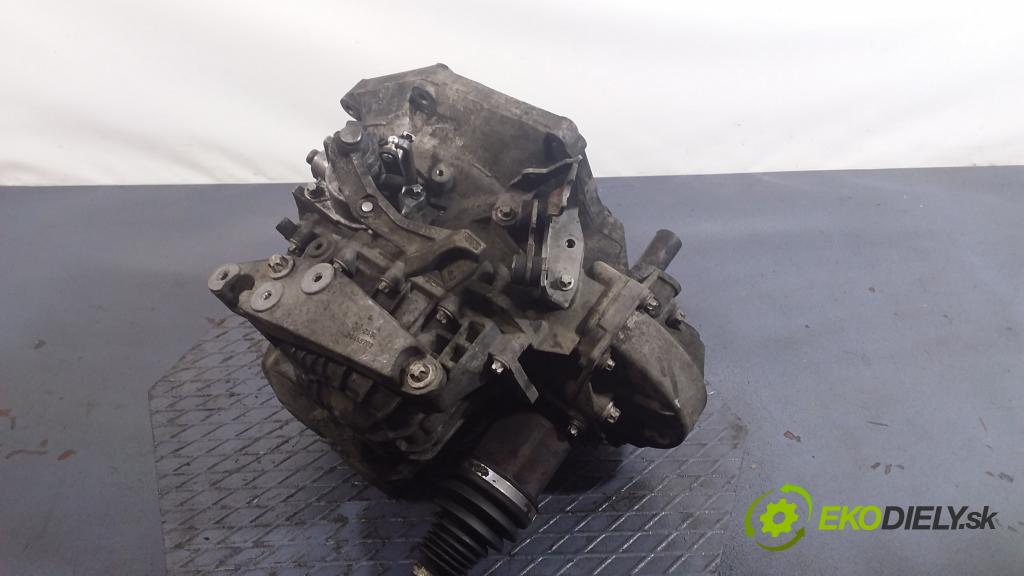 Opel Astra gtc 2005 prevodovka Manualna 55192042 M32