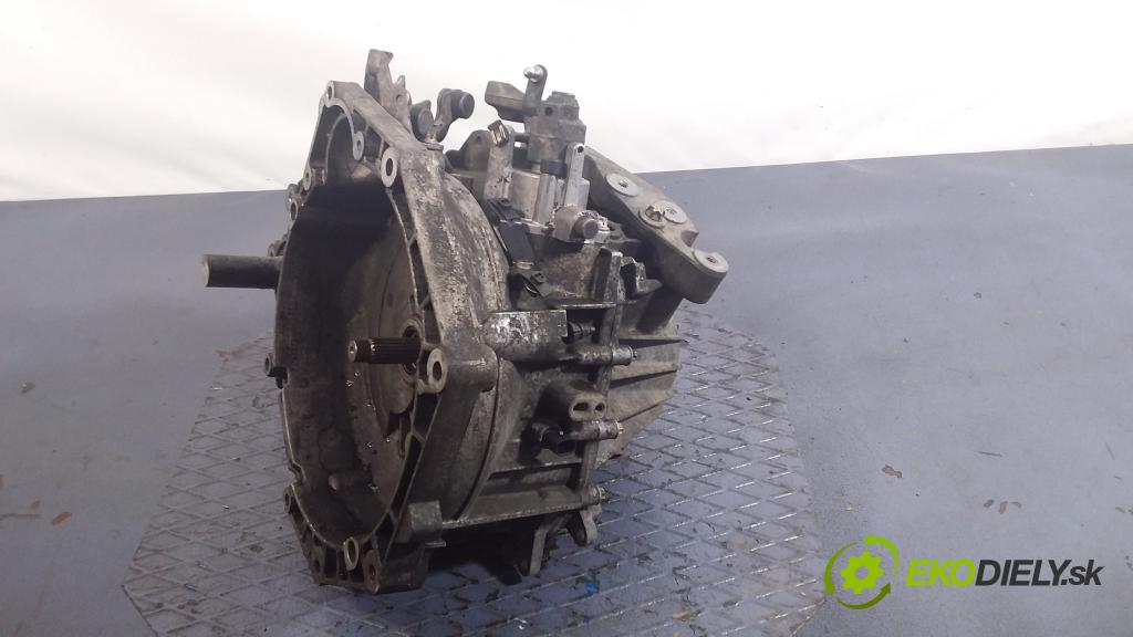 Opel Astra gtc 2005 prevodovka Manualna 55192042 M32