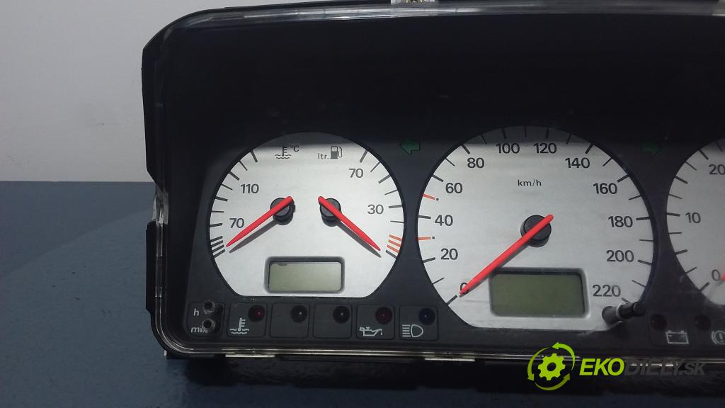 Volkswagen Passat 1996 prístrojovka/ budíky 3A0919861F