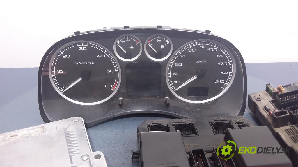 Peugeot 307 2003 riadiaca jednotka Motor: 9652183780