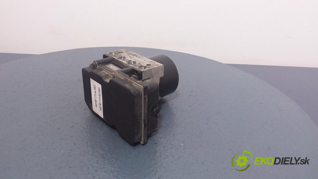Volkswagen Polo 2005 čerpadlo ABS x 6Q0907379AA