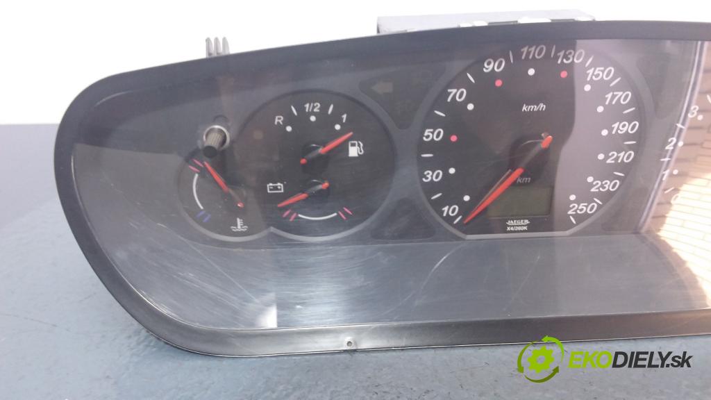 Citroen C5 2002 prístrojovka/ budíky 9635289280
