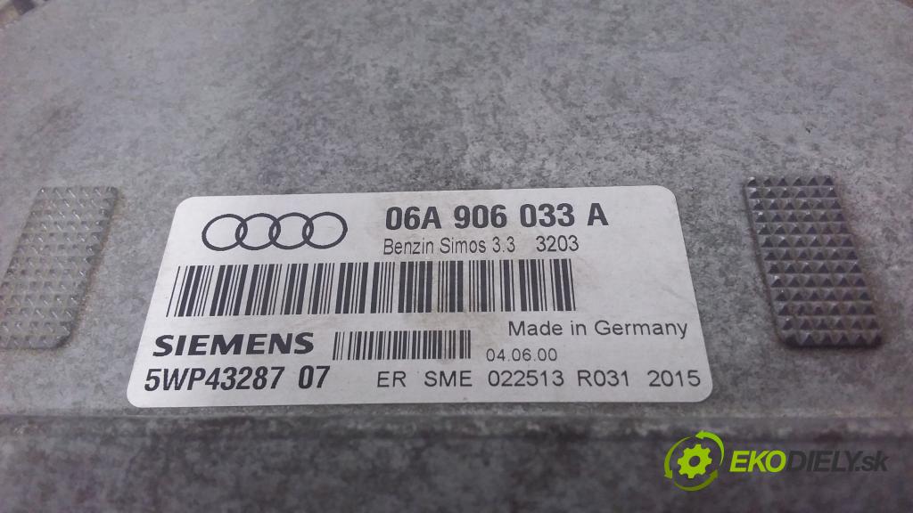 Audi A3 2000 riadiaca jednotka Motor: 06A906033A