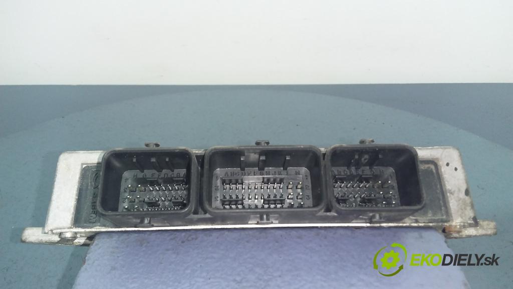 Renault Laguna 2003 riadiaca jednotka Motor: 8200278376