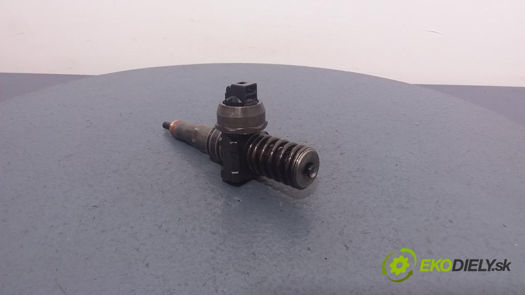 Volkswagen Passat 2005 vstrek 038130073AR