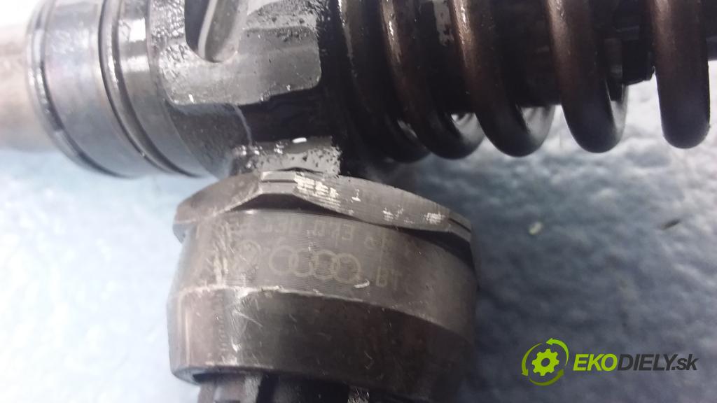 Volkswagen Passat 2005 vstrek 038130073AR