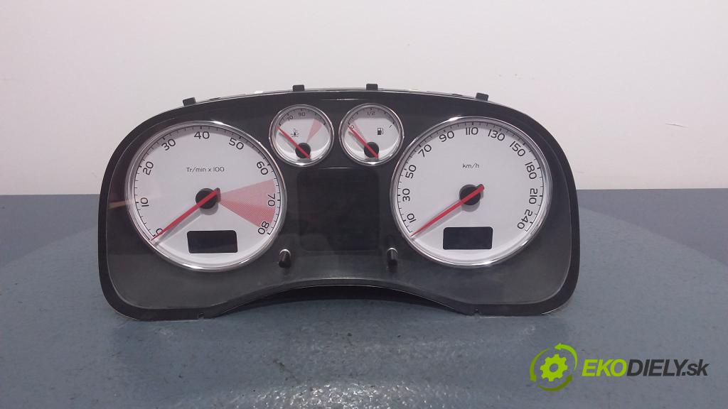 Peugeot 307 2004 prístrojovka/ budíky 9655476680