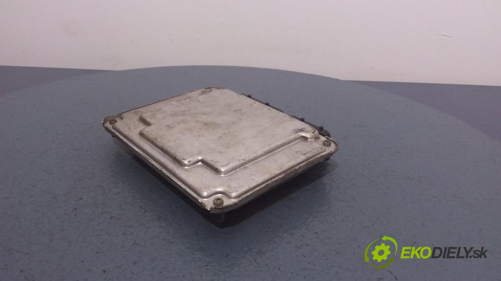 Ford Galaxy 2002 riadiaca jednotka Motor: 038906019LD