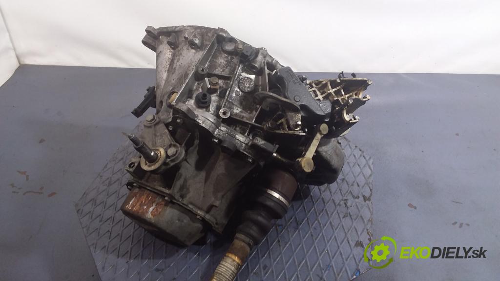 Peugeot 307 2004 prevodovka Manualna 20DM74