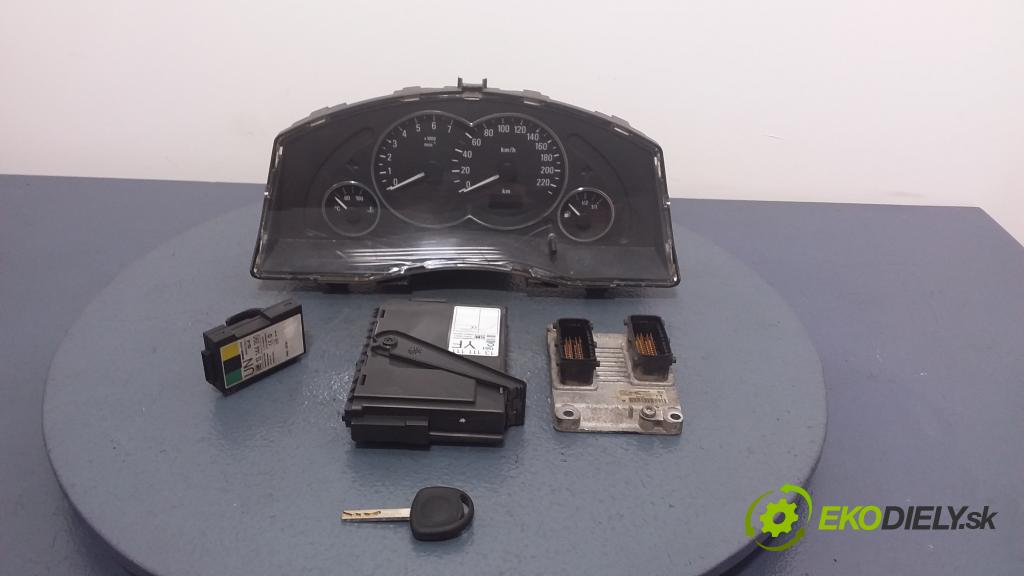 Opel Meriva 2005 riadiaca jednotka Motor: 55353613