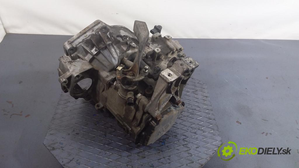 Volkswagen Bora 1999 prevodovka Manualna DZL