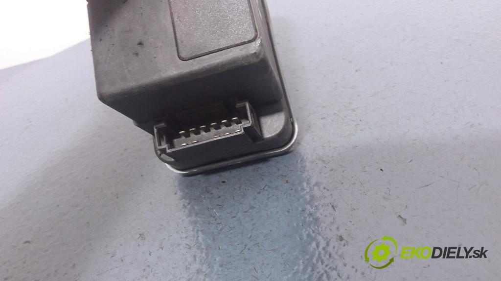 Audi 80 1995 pompa Centrálny: Zámok: 1H0962257