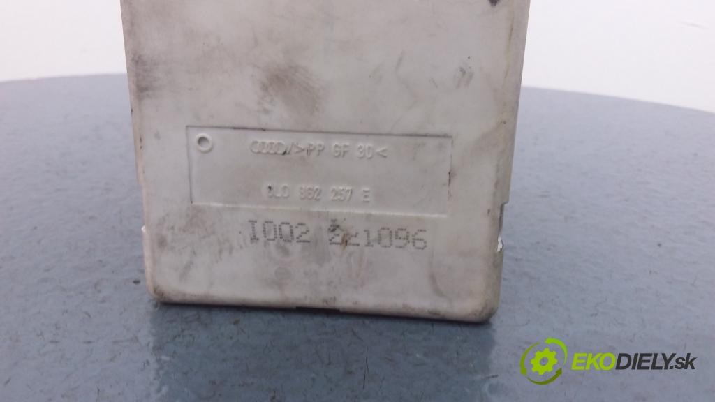 Audi A3 1999 čerpadlo Centrální Zámek 8L0862257E