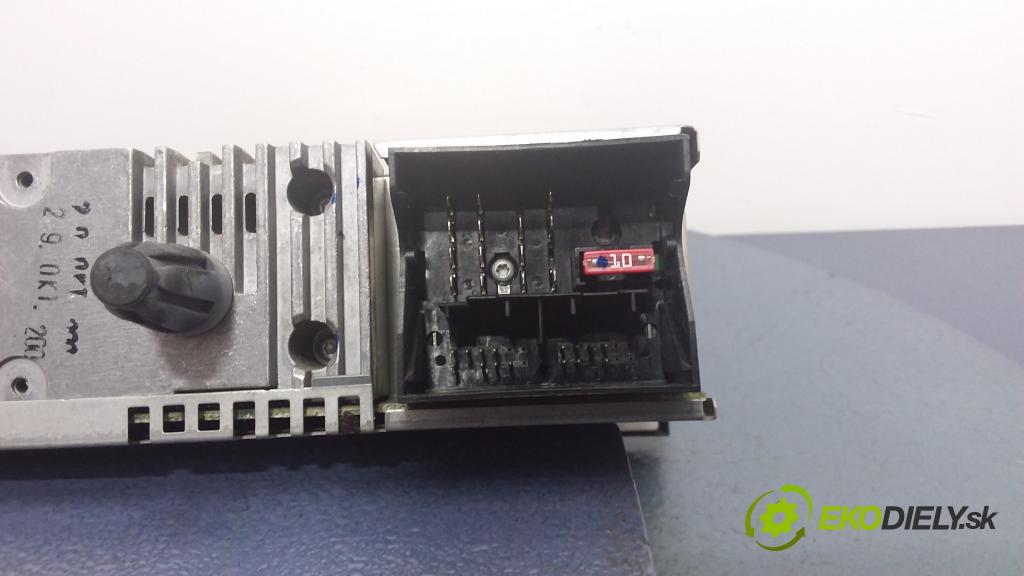 Citroen C5 2.0 hdi 2005 Radio I Navigácia: 9650574977
