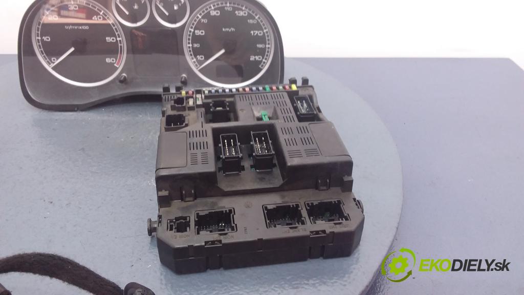 Peugeot 307 2003 riadiaca jednotka Motor: 9646449280
