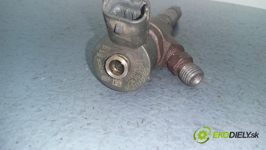 Toyota Corolla 2005 vstrek 23670-33040