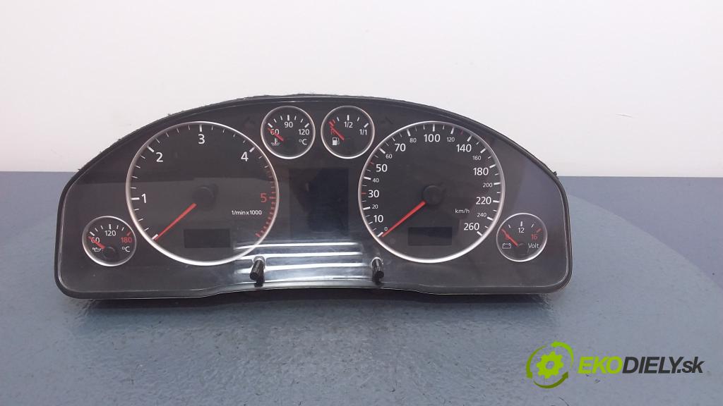 Audi A4 1999 prístrojovka/ budíky 8D0919033G