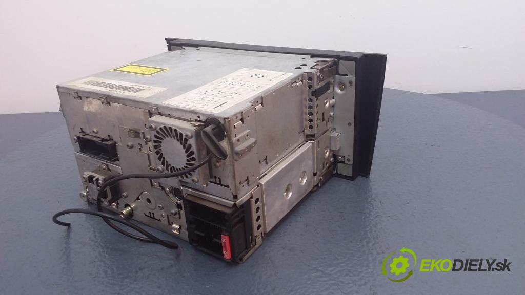 Audi A4 1999 Radio I Navigácia: 4B0035192M