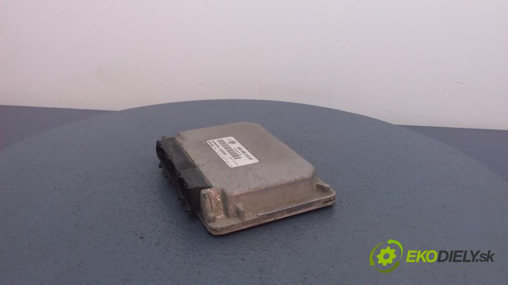 Volkswagen Golf 1998 riadiaca jednotka Motor: 06A906019BF
