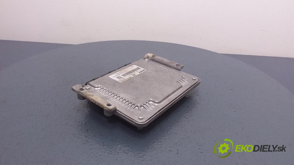 Renault Laguna 2006 riadiaca jednotka Motor: 0261208705