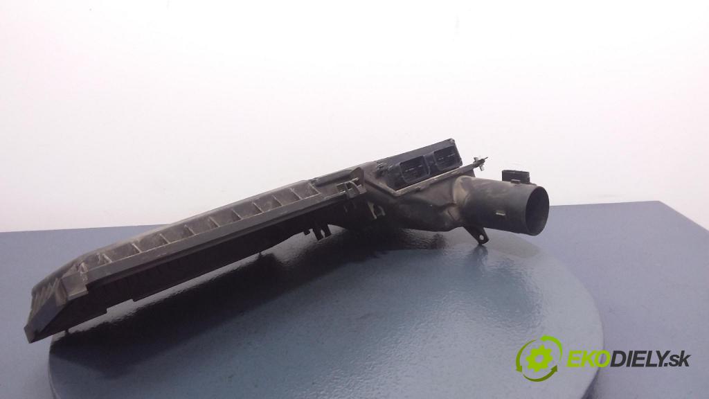Mazda 3 2003 riadiaca jednotka Motor: 100140-7041