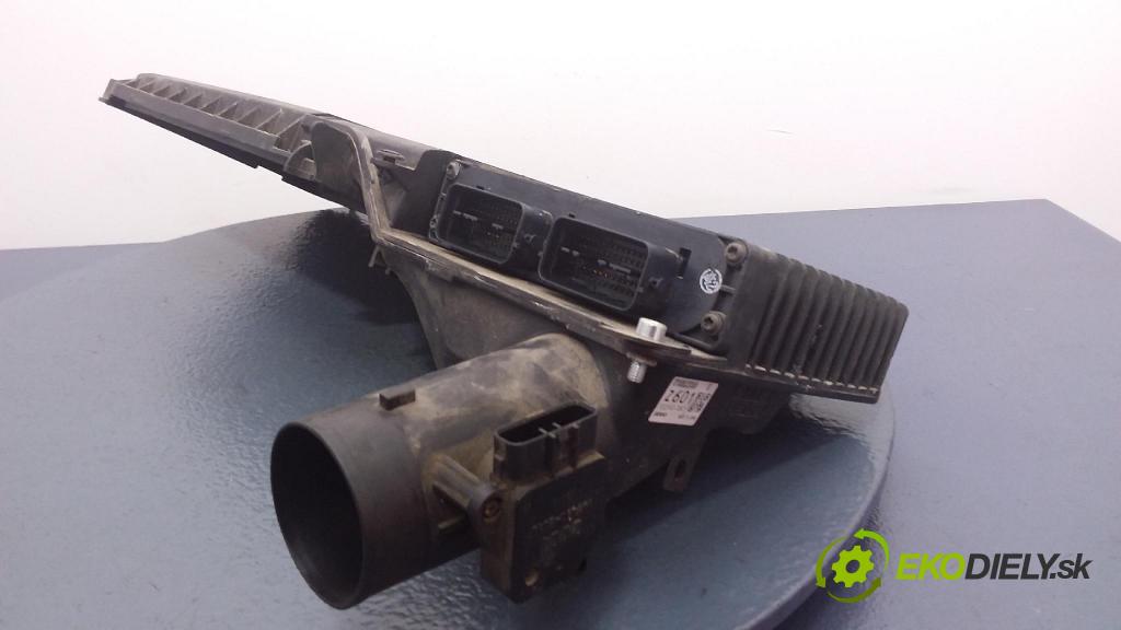 Mazda 3 2003 riadiaca jednotka Motor: 100140-7041