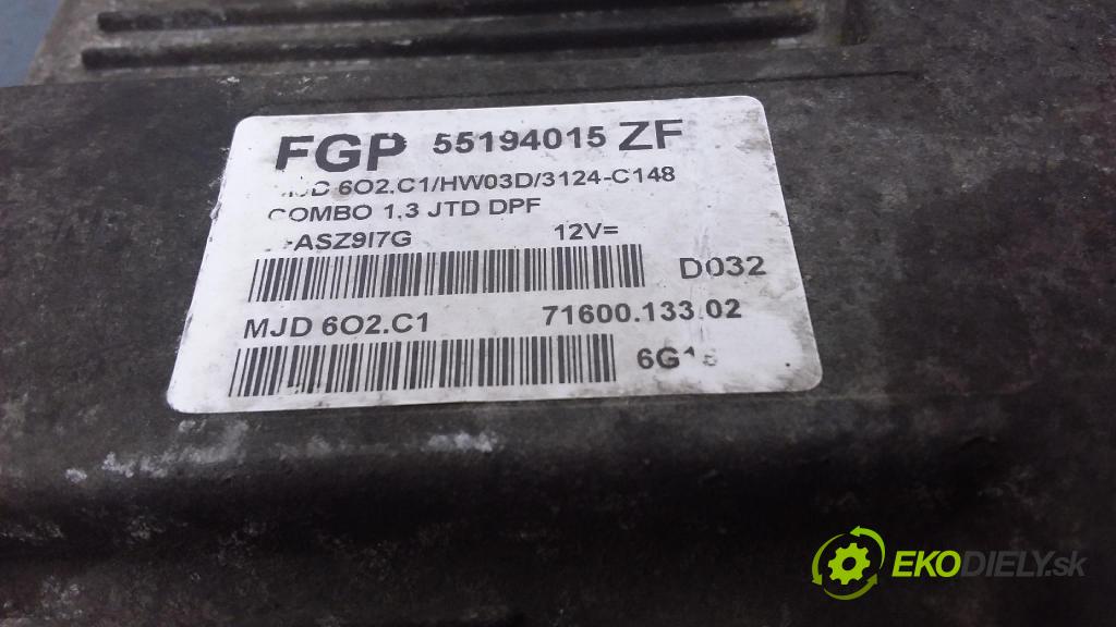 Opel Combo-c 2006 riadiaca jednotka Motor: 55194015ZF