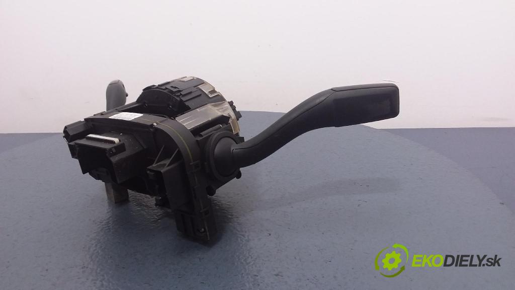 Audi A4 2003 Přepínač Komplex: 8E0953503A