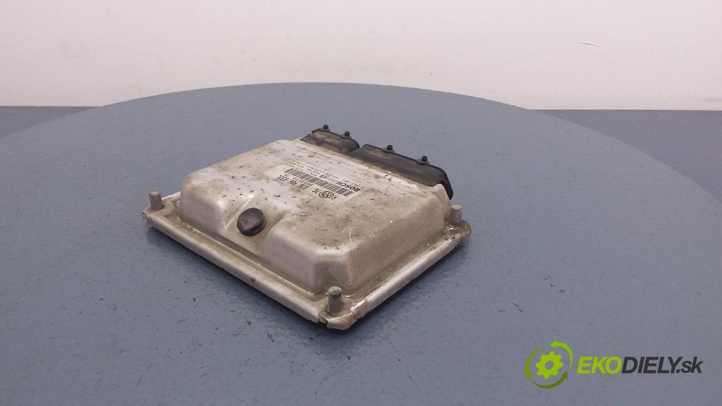 Volkswagen Golf 2001 riadiaca jednotka Motor: 036906032L