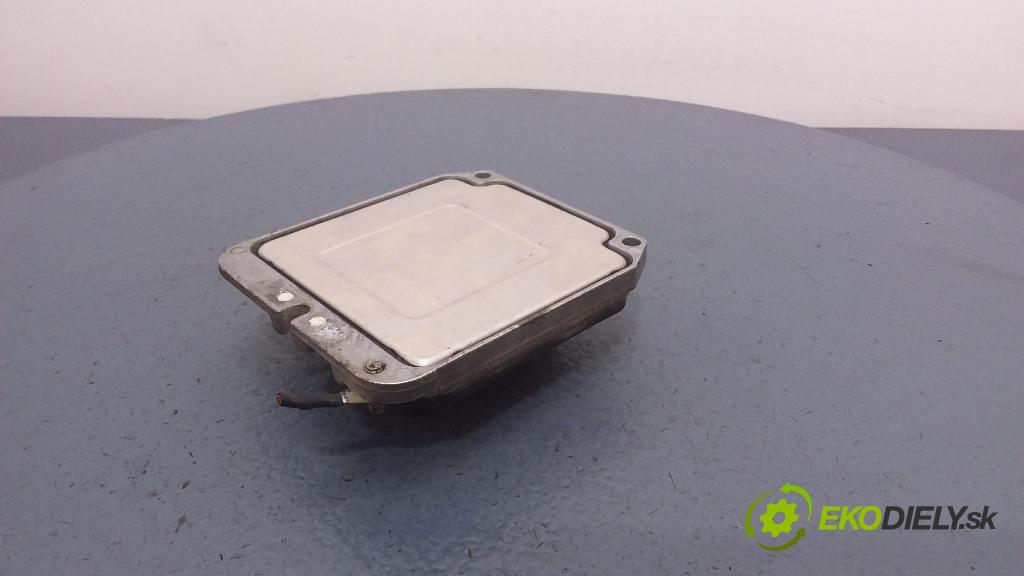 Opel Astra-g-caravan 2003 riadiaca jednotka Motor: 90520859