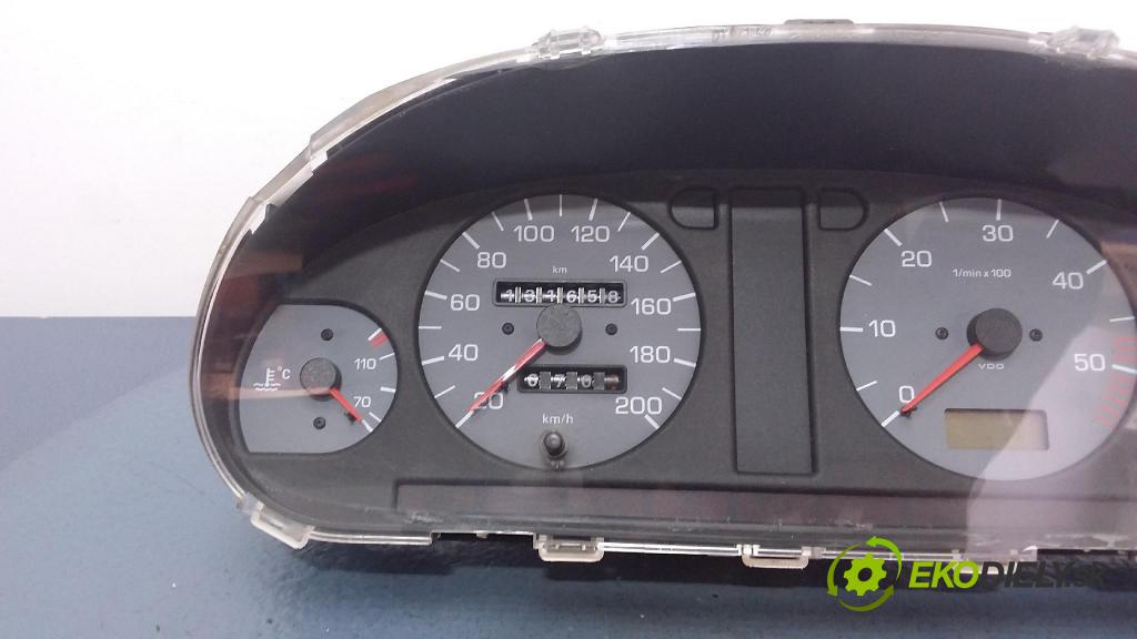 Skoda Felicia 2000 prístrojovka/ budíky 6U0919033C