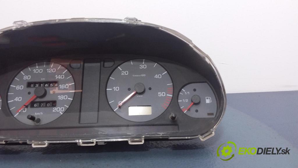 Skoda Felicia 2000 prístrojovka/ budíky 6U0919033C