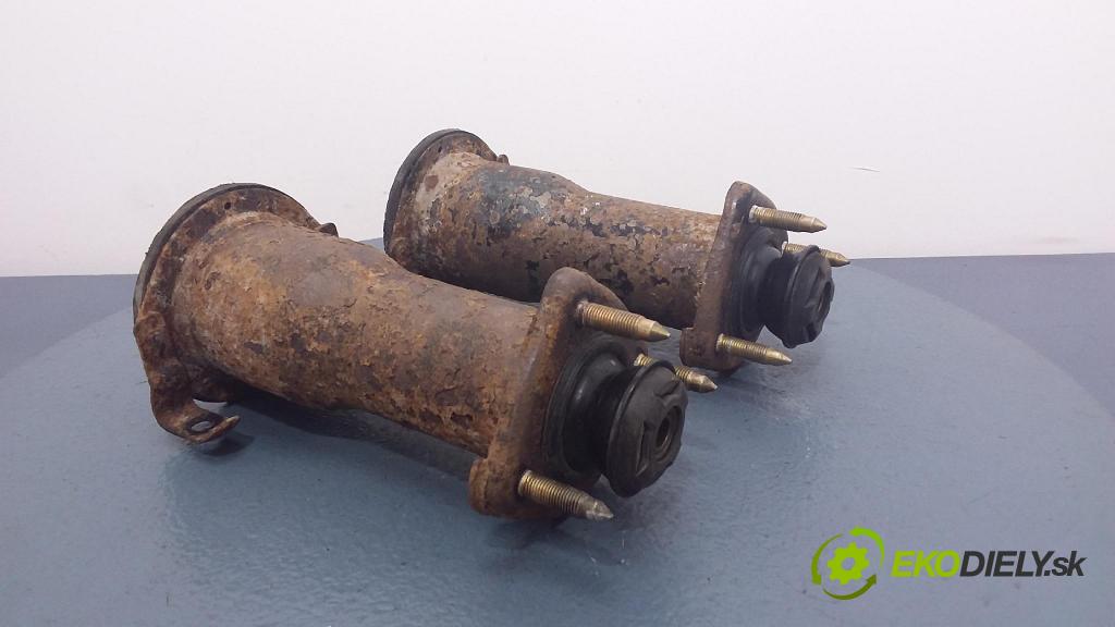 Lexus Is 200 2001 tlumič Zad: Lewy. 01