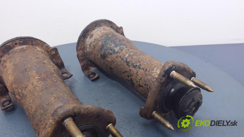 Lexus Is 200 2001 tlumič Zad: Lewy. 01