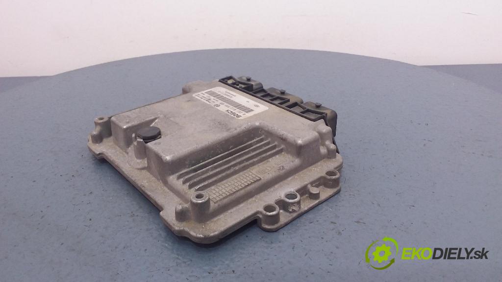 Renault Laguna 2005 riadiaca jednotka Motor: 8200527713