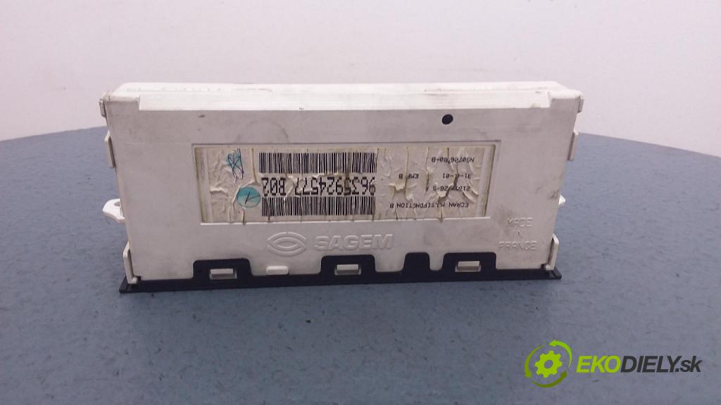 Citroen C5 2001 Zobrazit: Rádio: / GPS 9635924577