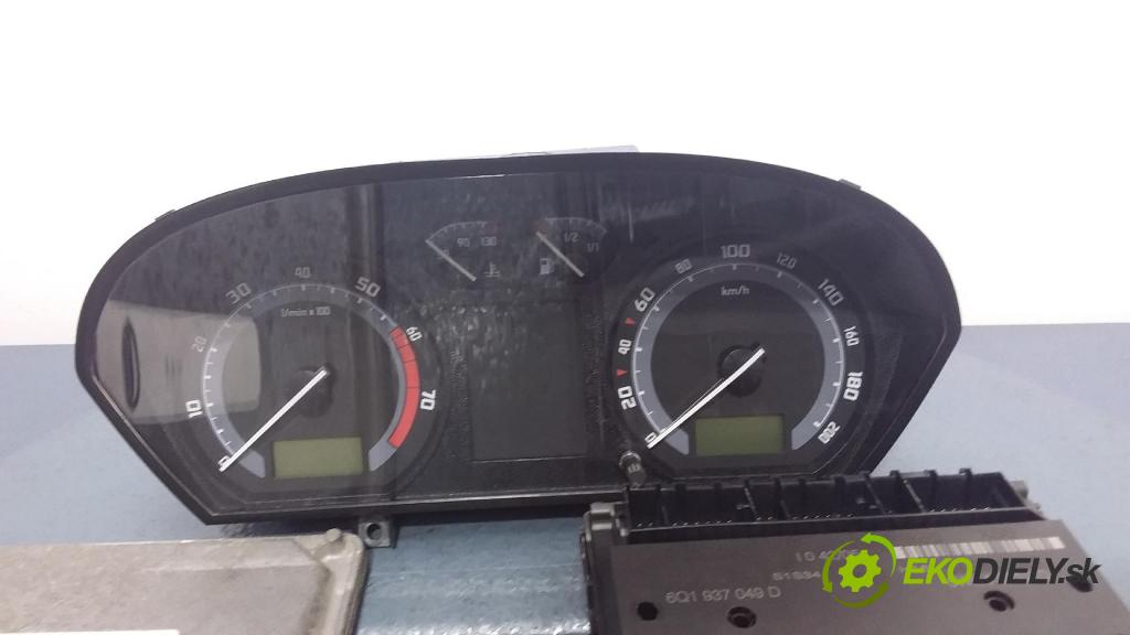 Skoda Fabia 2005 riadiaca jednotka Motor: 03E906033AB