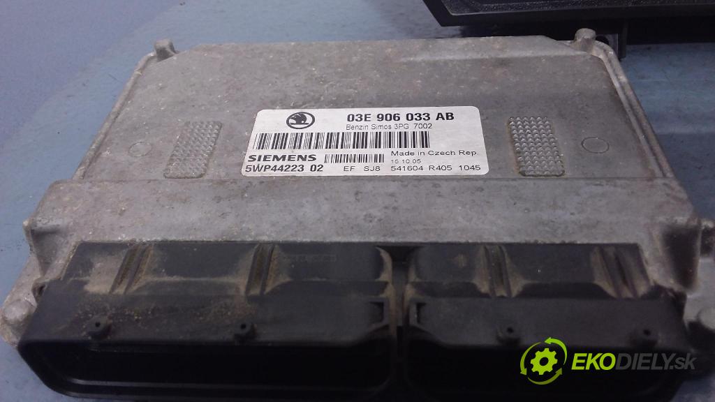 Skoda Fabia 2005 riadiaca jednotka Motor: 03E906033AB