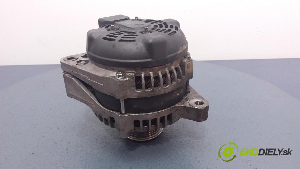 Toyota Avensis 2001 Alternator 01