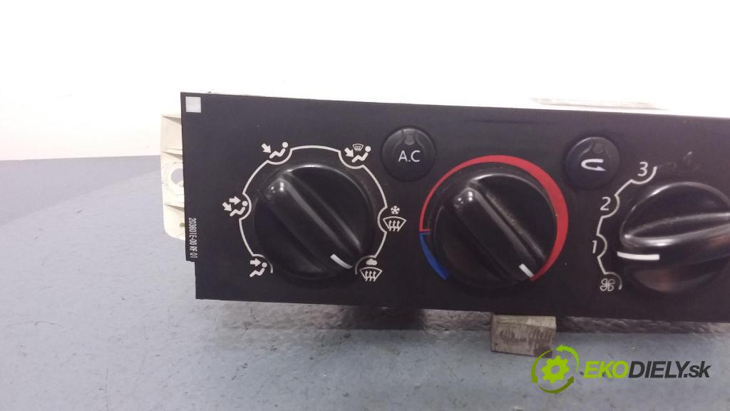 Nissan Interstar 2008 prepínač Klimatizácia: Prúd vzduchu: N2385001