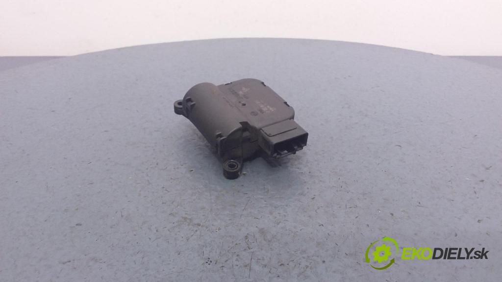 Tata Indica 2008 radiátor 0132801356