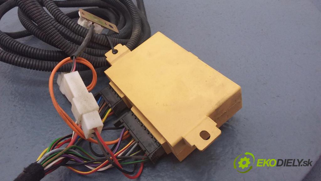 Opel Zafira 2007 riadiaca jednotka 5C028