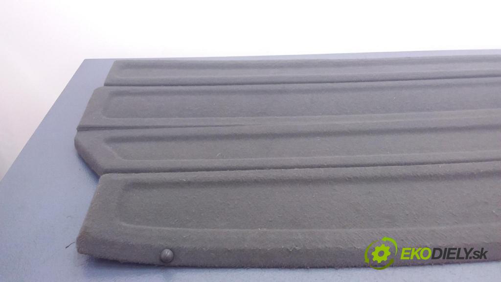 Opel Meriva 2003 pláto kufr 01